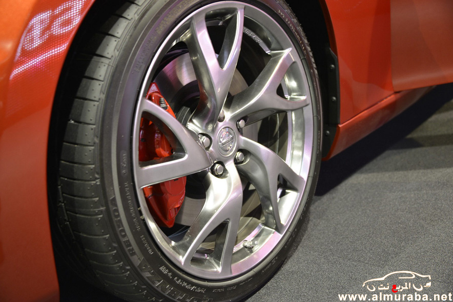 نيسان زد 2013 كوبيه المطورة تنطلق في معرض باريس للسيارات بالصور Nissan 370Z Coupe 2013 8
